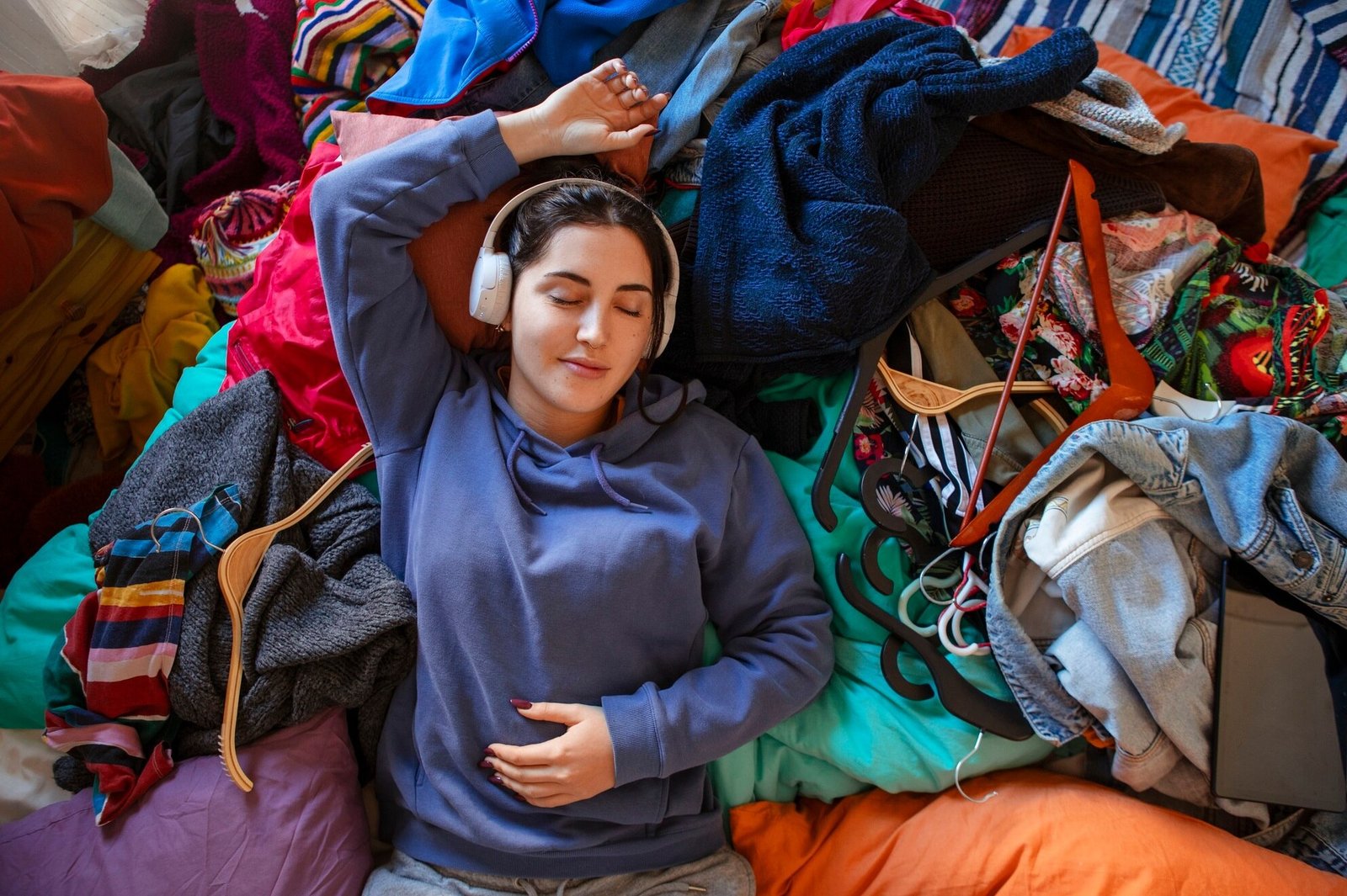 Building a Wardrobe That Actually Works A Realistic Take on Capsule Dressing